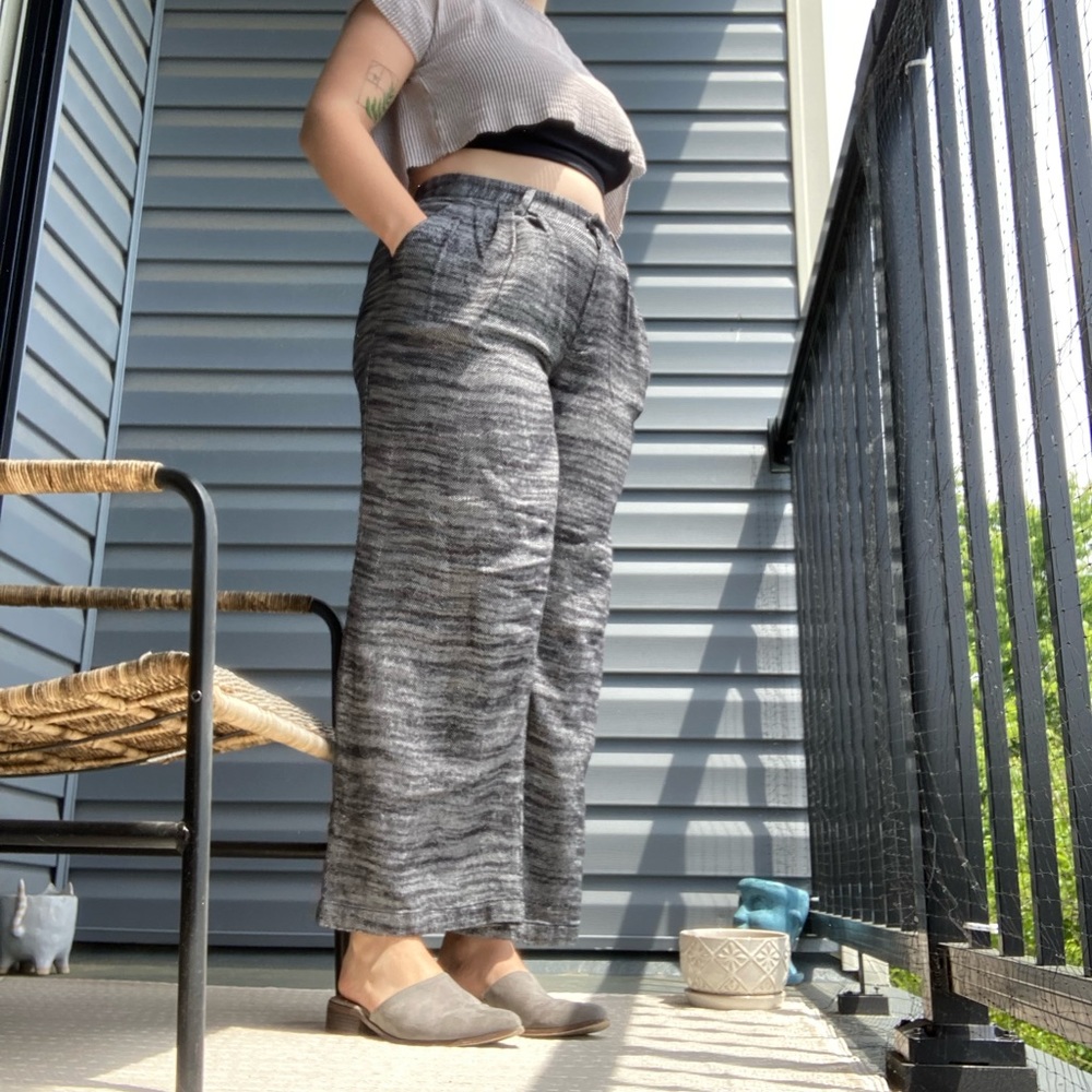 Urban Outfitters wide leg gray pant